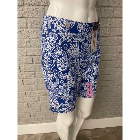 NWT Rafaella Blue White Floral 6” Stretch Bermuda Shorts Size 6 - Picture 6 of 11